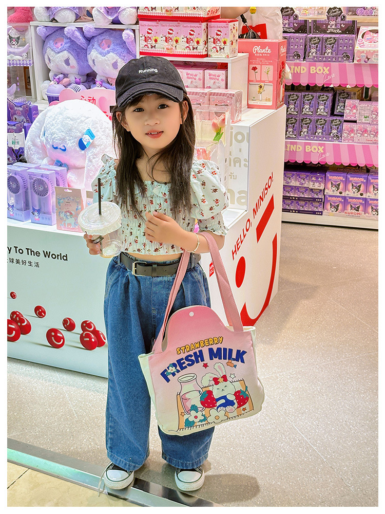 Wholesale cartoon canvas bags, female student tutorial bags, Japanese-style illustration large-capacity single-shoulder bags, cute hand-carry bags undefined