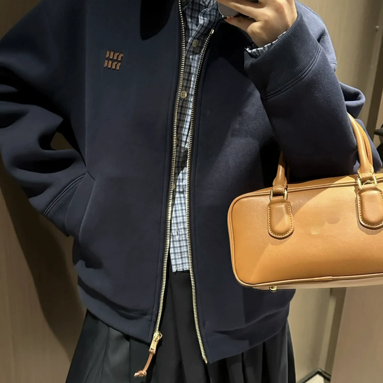 Высокая версия MIU Mujia 24Fw буквенная наклейка с вышитым воздушным слоем куртка на молнии куртка Жареная курица толстая