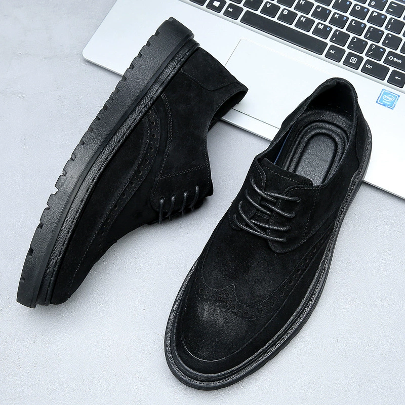 Новые 2024 Bullock приливные туфли Британские туфли для повышения Мужские туфли из свиной кожи повседневные туфли из мягкой кожи