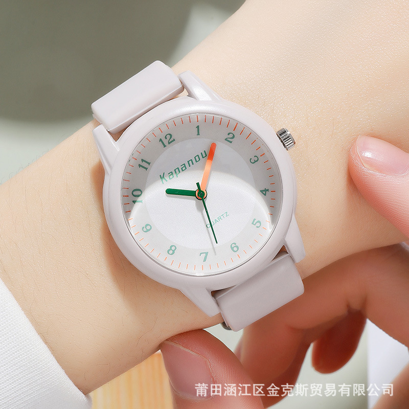Classic Blue and Red Silicone Soft Strap Exam Time-Keeping Watch for Men and Women, High-Looking Student Simple Sports Quartz Watch