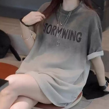 2025�¿��ļ������г���������ݽ���ɫ��ĸӡ��T��Ů����50415