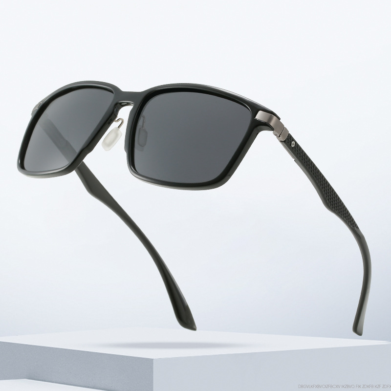 Nueva caja de comercio exterior transfronterizo gafas de sol polarizadas para hombres PC esmerilado UV400 gafas de sol deportivas suministro directo de fábrica