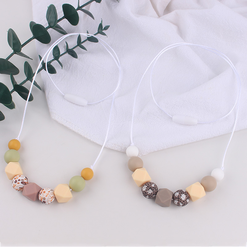 Ins Collar de mordedor para madres y bebés Juguete para bebés Collar de cuentas de silicona por transferencia de agua Collar de madre