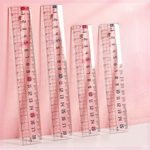 20cmֱ�ߎ����˾�С�W�����W����15cm�L�D��߿̶�͸����Դ�^�S��