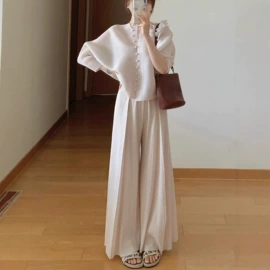 连衣裙;女式T恤;时尚休闲套装