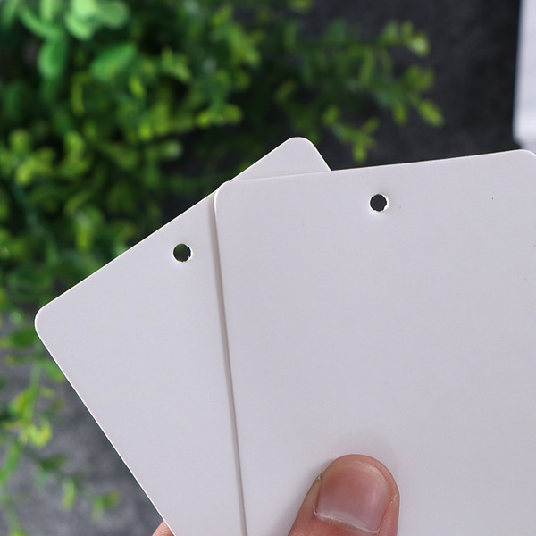 Manufacturer wholesale clothing book white card tag women's clothing…