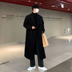 冬の新型の毛はコートの男性の中で長いタイプはひざを過ぎてカシミヤのラシャの風衣の男性のコートの韓国版がゆったりとしています。