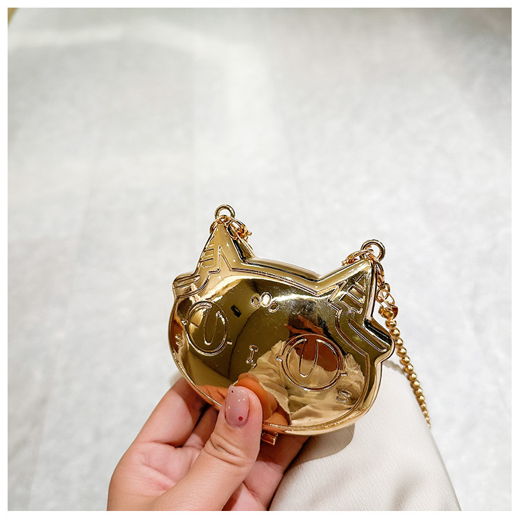 Cartoonish, mini and cute zinc alloy small bag for women, 2025 new style, stylish single-shoulder bag, crossbody chain and metal undefined
