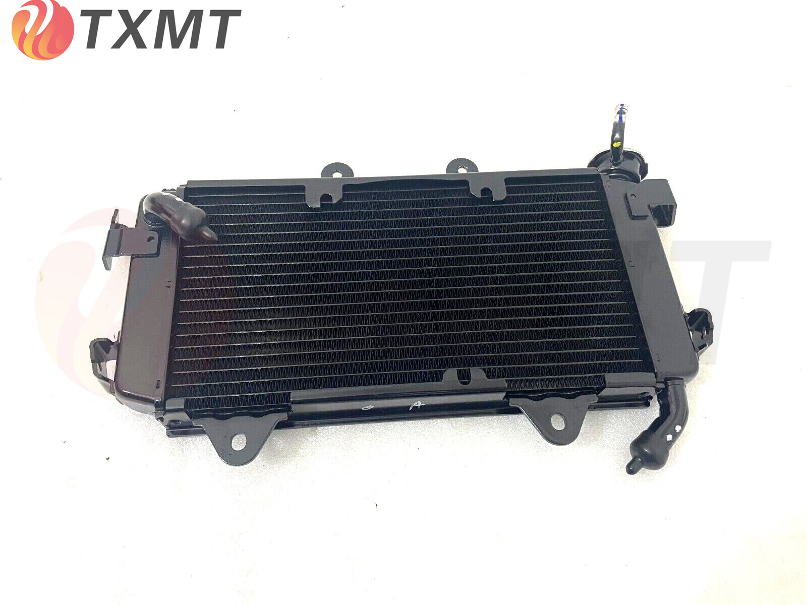 Suitable for KTM DUKE 390 Duke 250 motorcycle water tank assembly accessories water cooler radiator