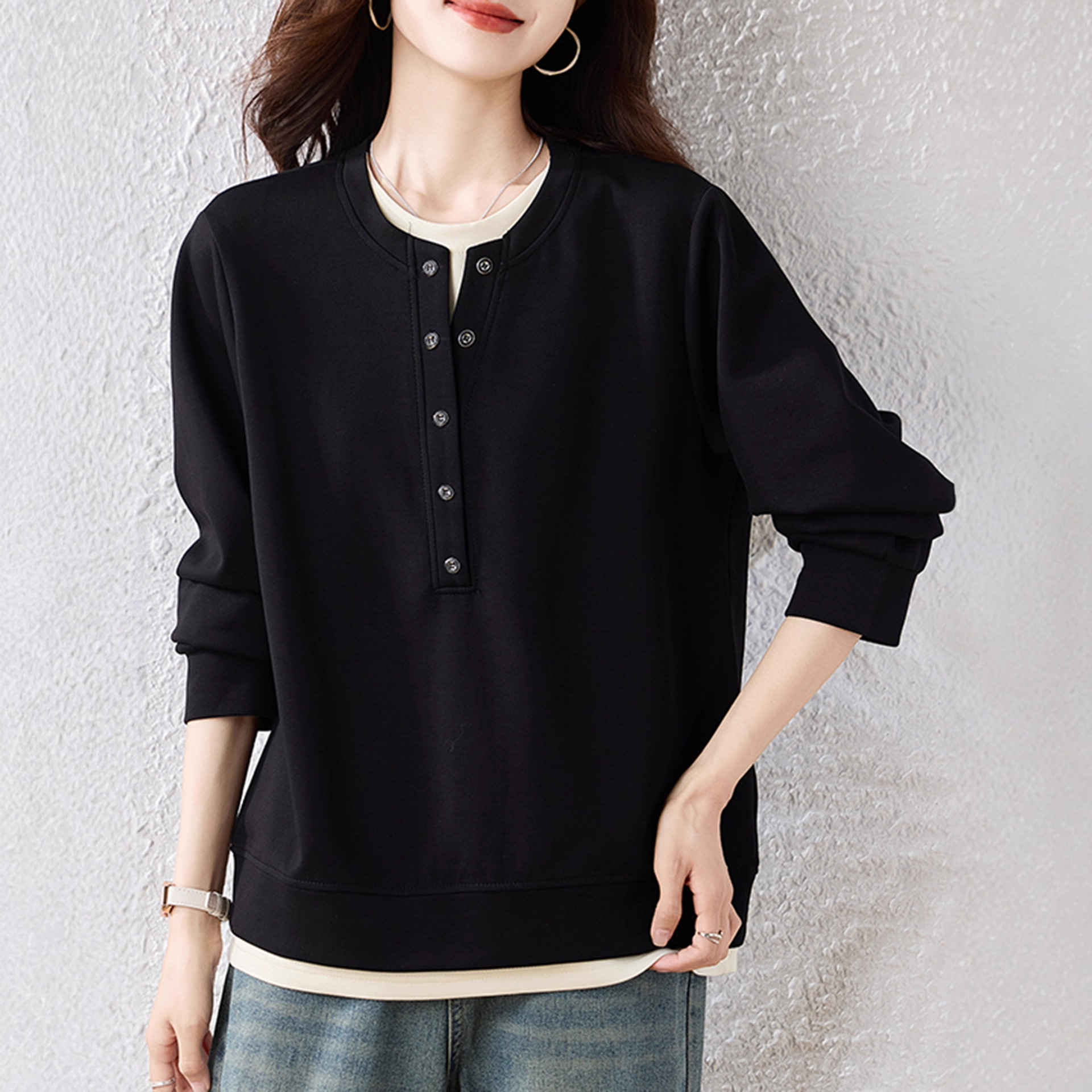 Casual Style Autumn Style Fake Two-Piece Black Sweatshirt for Women 2025 Autum New Women's Spring and Autum High-End Tops