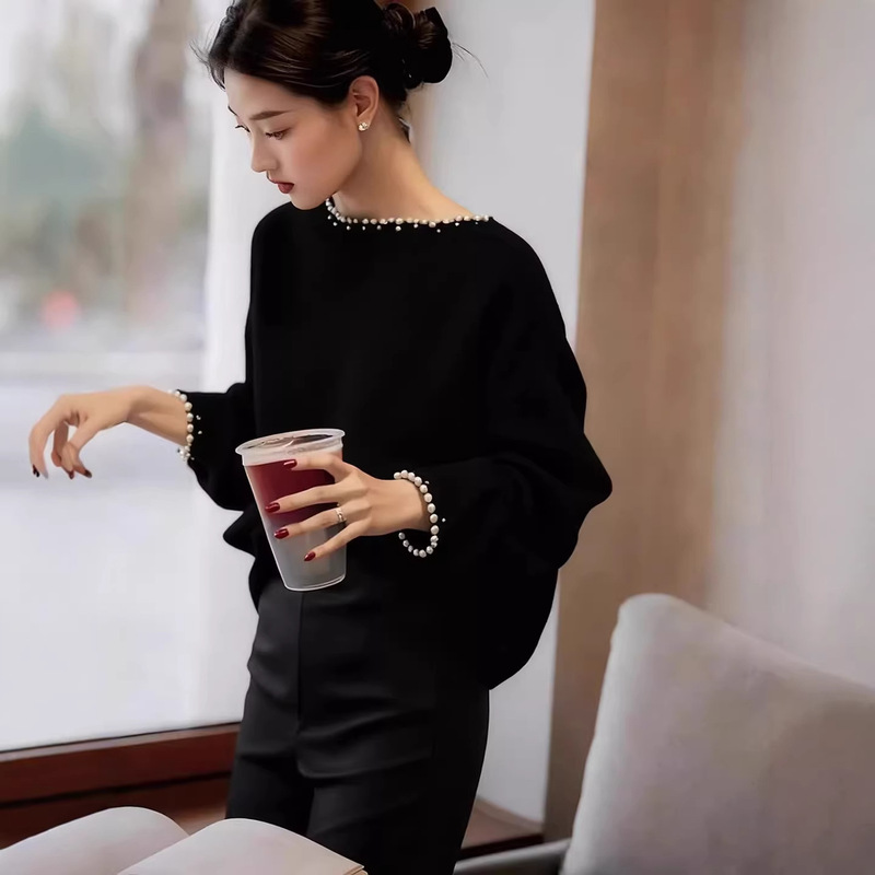French-Style Black Beaded Off-Shoulder Knit Sweater for Women, 2025 Autumn New Model, Lazy Style, High-End Feel, Loose Sweater Top French-Style Black Beaded Off-Shoulder Knit Sweater for Women, 2025 Autumn New Model, Lazy Style, High-End Feel, Loose Sweater Top