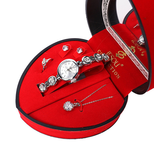 Ladies Gift Set with Heart Style Diamond-Studded English Watch, Perfect for Gifting to a Girlfriend or Friend, Filled with a Touch of Ceremonial Significance