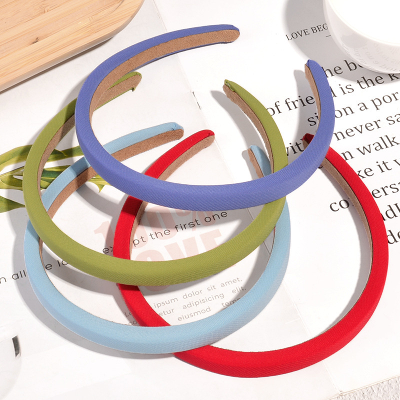 80g Weight Headwear Classification Travel, Birthday, Festival Occasion Geometric Pattern Women'S Gender Sky Blue, Orange, Dark Blue, White, Pink, Purple, Red, Green, Skin Color, Blue, Yellow, Black Color Fashion Candy Color Solid Color Sponge Wide-sided Headband Wholesale 3