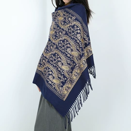 披肩;围巾配件;围巾