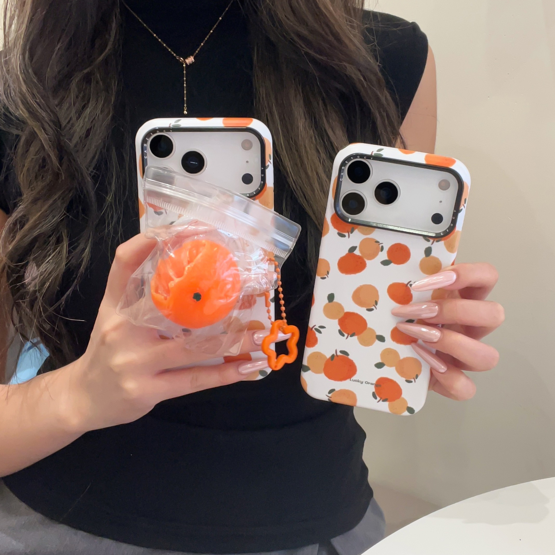 Magnetic White Background Full-Screen Fruit Holder Suitable for Iphone17Promax Apple 15 Mobile Phone Case 13 New Model 16Pr