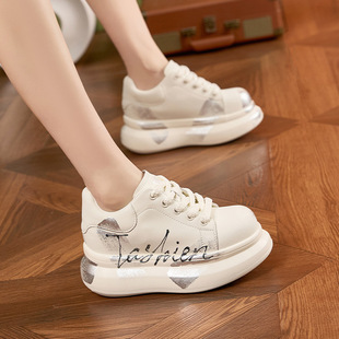 ������С��ЬŮ2026�����¿�r�г����ٴ���T�f���eЬ��װ�Ь