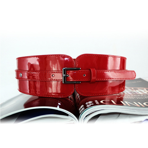 Factory-direct: European and American-style fashion leather belt with patent finish—versatile Korean-style waist cincher for women.