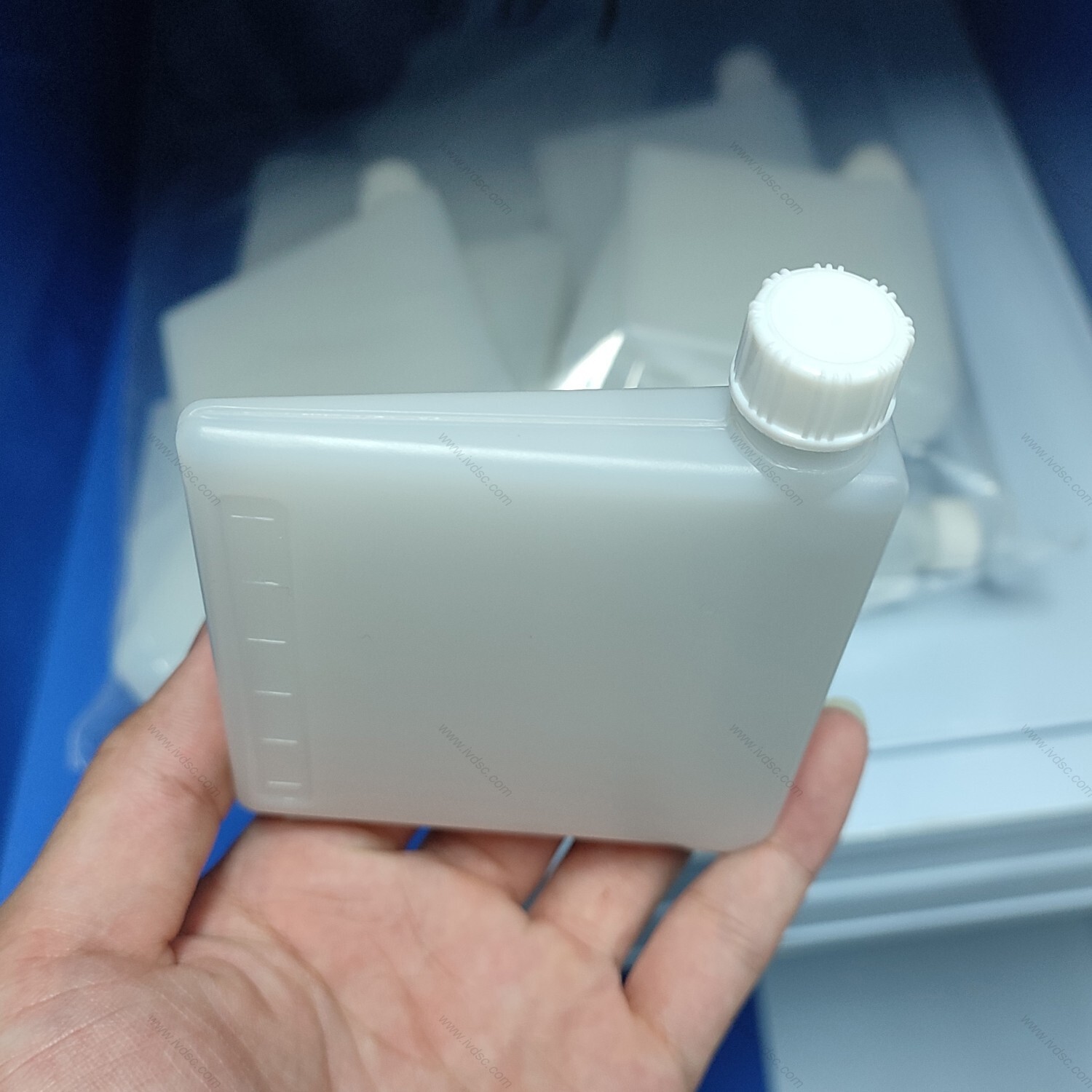 森龙生物试剂瓶塑料瓶分装瓶实验室试剂瓶异形瓶使用方便材质稳定