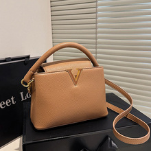 �羳��֦�yб�����Ů2025�＾�¿�r�аٴ�������ɲ�玧�μ��