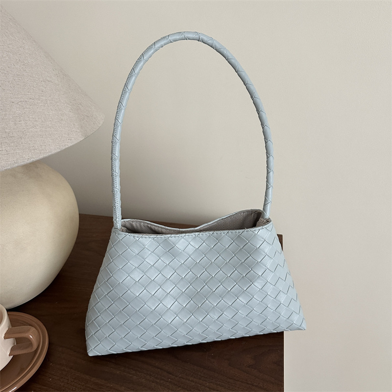 2026 Trendy New Fashion Simple Design Woven Texture Underarm Bag Stylish Casual Shoulder Crossbody Handbag