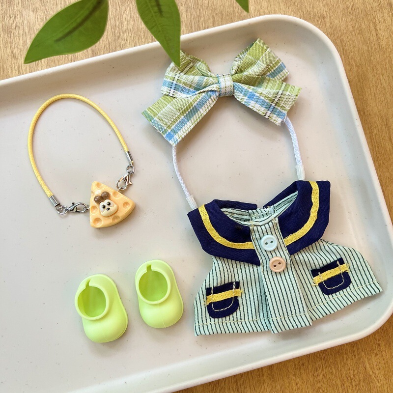 [Only Baby Clothes] 17cm Vinyl Doll Labubu Baby Clothes Green Uniform Dress Green Bow Hairpin