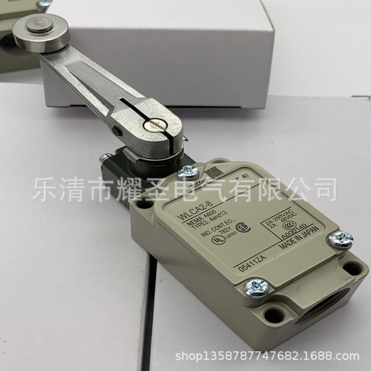 全新D4A-4501N/4502N/4503N/4504N/4505N/4717N/4918N行程开关