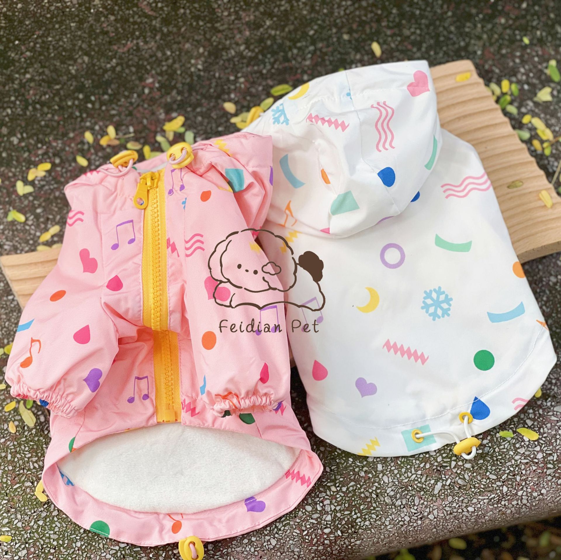 秋冬新款宠物撞色印花加绒防风防水冲锋衣小型犬猫咪狗狗保暖雨衣