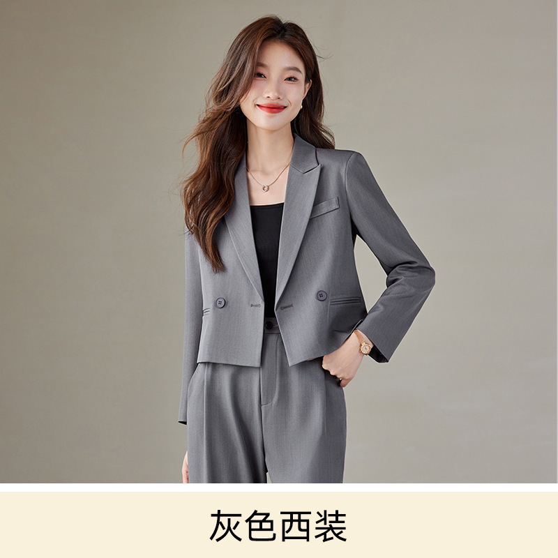グレーの短いスーツのスーツの女性のズボンの2つのセットの職業の服の新型の春秋冬の小柄な感じのコート|undefined