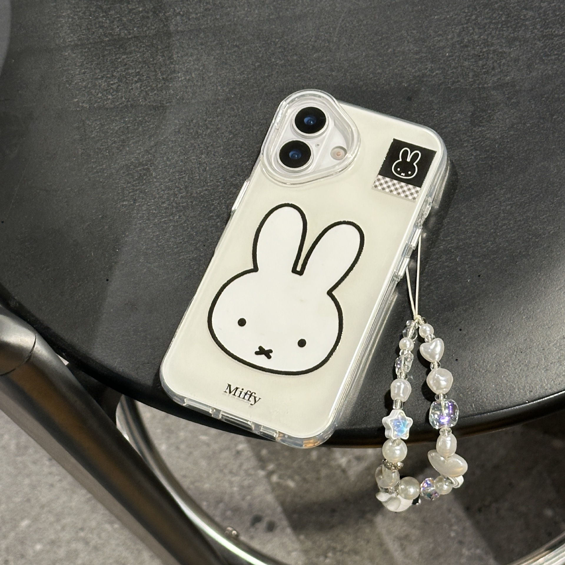 Conejito de línea simple para Apple 16ProMax funda para teléfono móvil 15Pro Nuevo 14/13 Pareja 14Pro Mujer