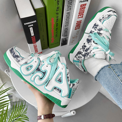 Original ins design high street bread shoes for men and women, thick-soled versatile men's shoes, casual shoes, hip-hop couple skateboard shoes
