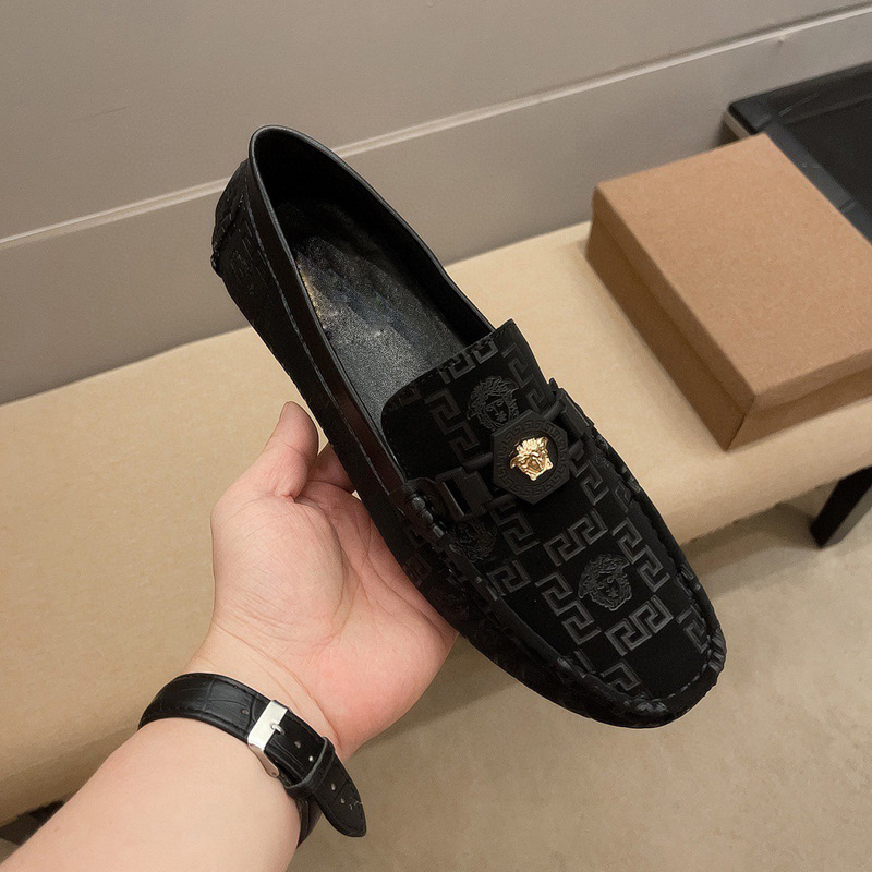 Nuevos zapatos de hombre de primavera y otoño, zapatos de cuero casuales europeos, zapatos de cuero para hombres, zapatos de cuero para hombres, zapatos de hombre transpirables.