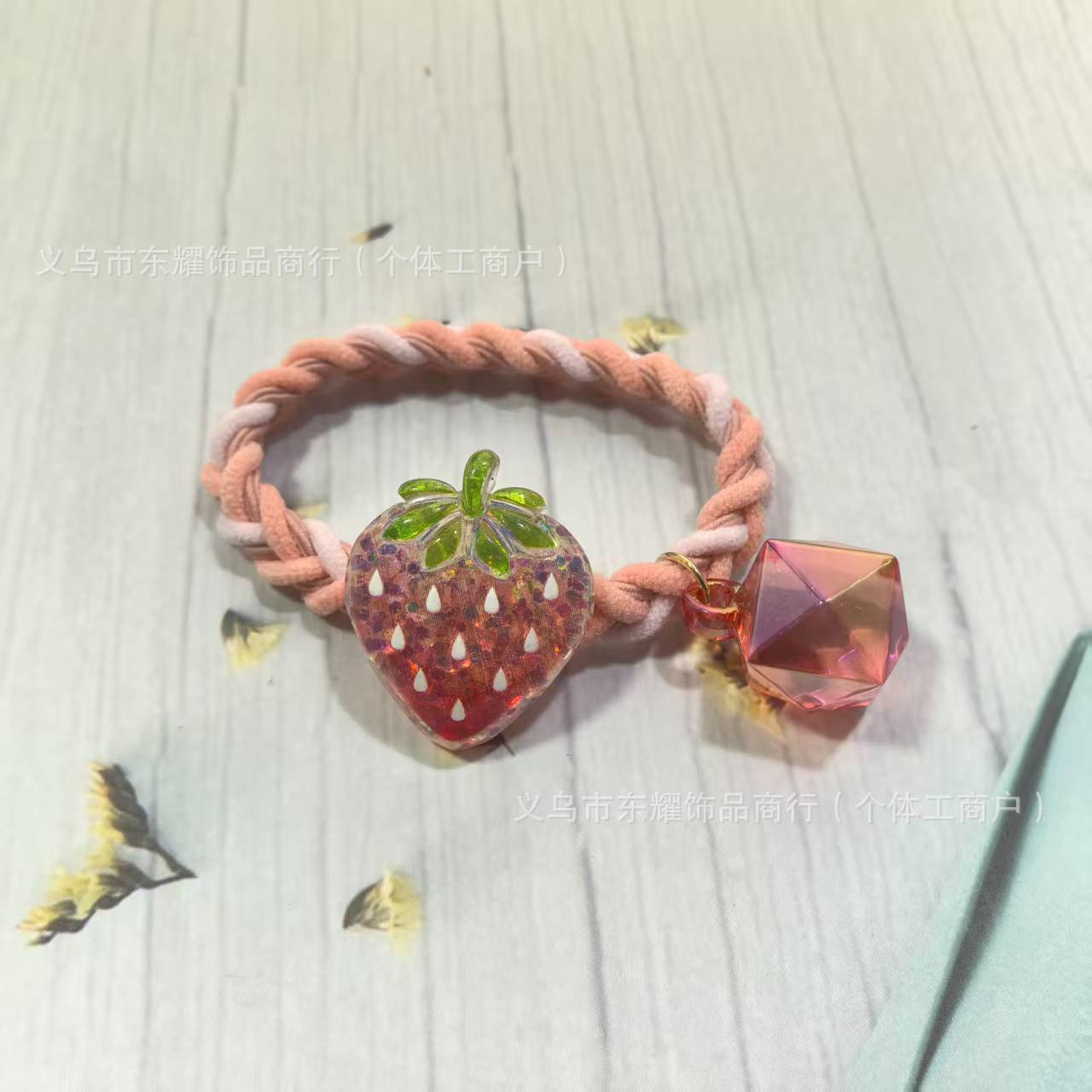 빨간 딸기 머리끈