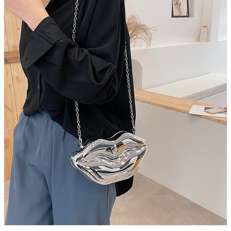 240g Weight Polyester Lining Material Buckle Closure Type Single Shoulder Strap Strap Type Pu Leather Material Solid Color Pattern Streetwear Style Square Shape Red, Gold, Silver, Champagne, Black Color Medium Size Medium Pu Leather Streetwear 48