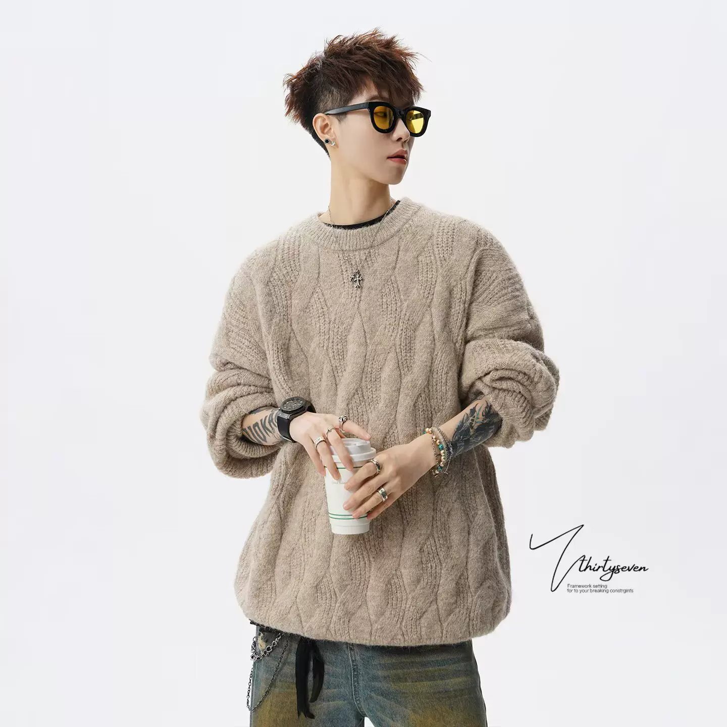 美式复古麻花圆领针织衫男潮流打底百搭休闲纯色氛围感毛衣批发