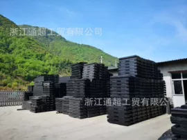 防撞设施;道路减速设备;工业橡胶