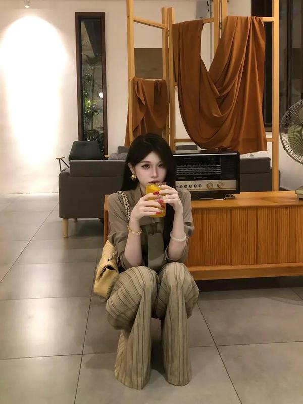 慵懒感宽松通勤百搭系带气质简约显瘦长袖衬衫女条纹阔腿裤套装|undefined