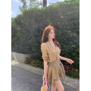 Vintage Two-Piece V-Neck Loose High-Level Long-Sleeved Shirt High Waist A- Swing Small Short Skirt Show High Elegant Summer Women's Wear