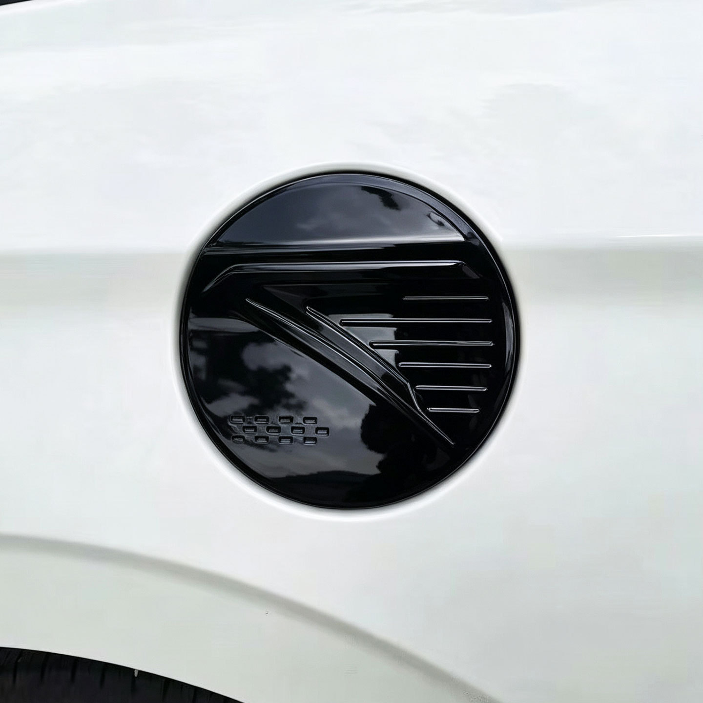Suitable for 23-26 Models of Vios Yaris Ativ, Fuel Tank Cover Decorative Sticker, Gas Card Protection Cover, Exterior Modification Accessories