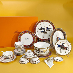 �Wʽ���Rϵ���մɾ�Ʒ�;����b����������ӱP�ӶY���b�������ͱP