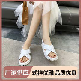 24夏新镂空外穿鞋糖果色露趾休闲沙滩罗马鞋女交叉带厚底凉鞋透气