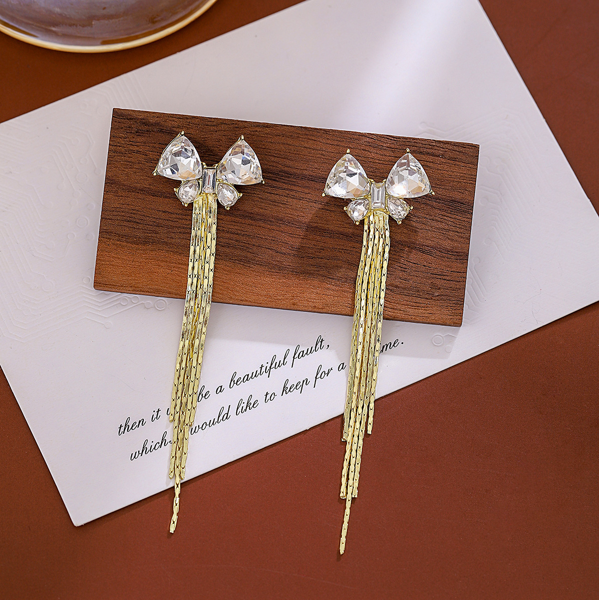 Nueva borla pendientes en línea celebridad diamante mariposa flor S925 pendientes de perlas moda elegante pendientes largos de adelgazamiento