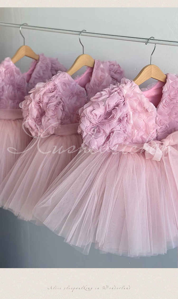Robe de princesse pour fille pour mariage et cérémonie chic_voghion.com