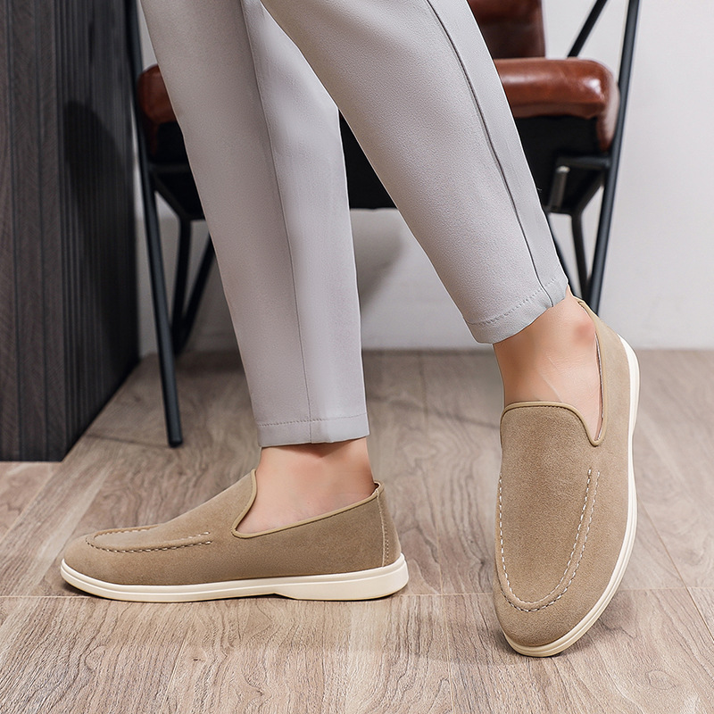 fashionable lightweight slip-ons flat