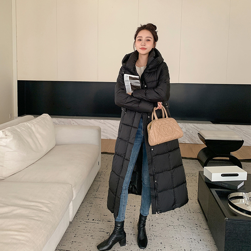 Winter New Korean Style Cotton-Padded Long Coat over the Knee for Women, Loose Hooded Large Size Cotton-Padded Jacket, Thickened Outerwear for Women Winter New Korean Style Cotton-Padded Long Coat over the Knee for Women, Loose Hooded Large Size Cotton-Padded Jacket, Thickened Outerwear for Women