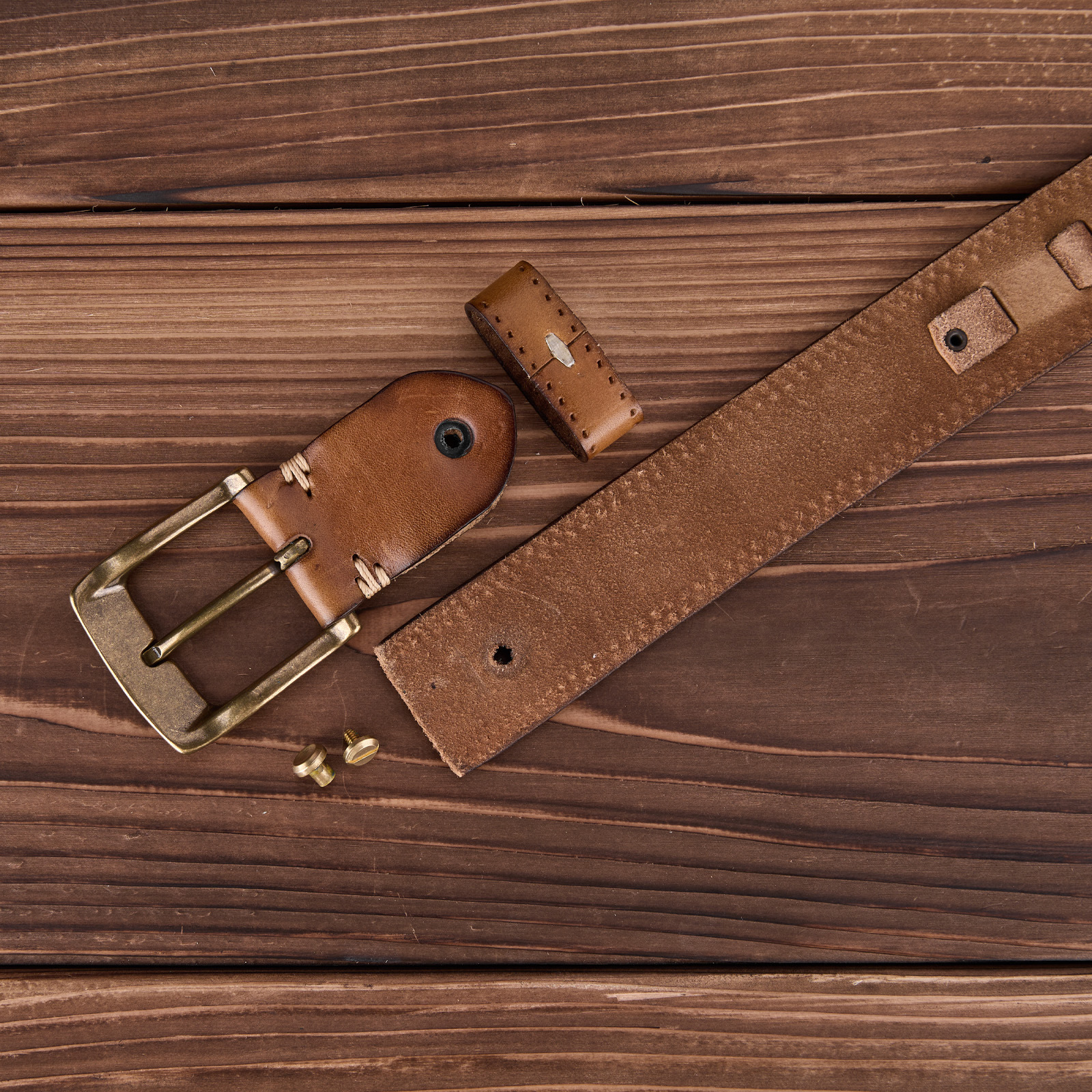 Cinturón marrón para hombres de alto nivel, cinturón de estilo nacional, cinturón de cuero de vaca, estilo retrógrado de estilo americano para hombres, cuero de cintura.