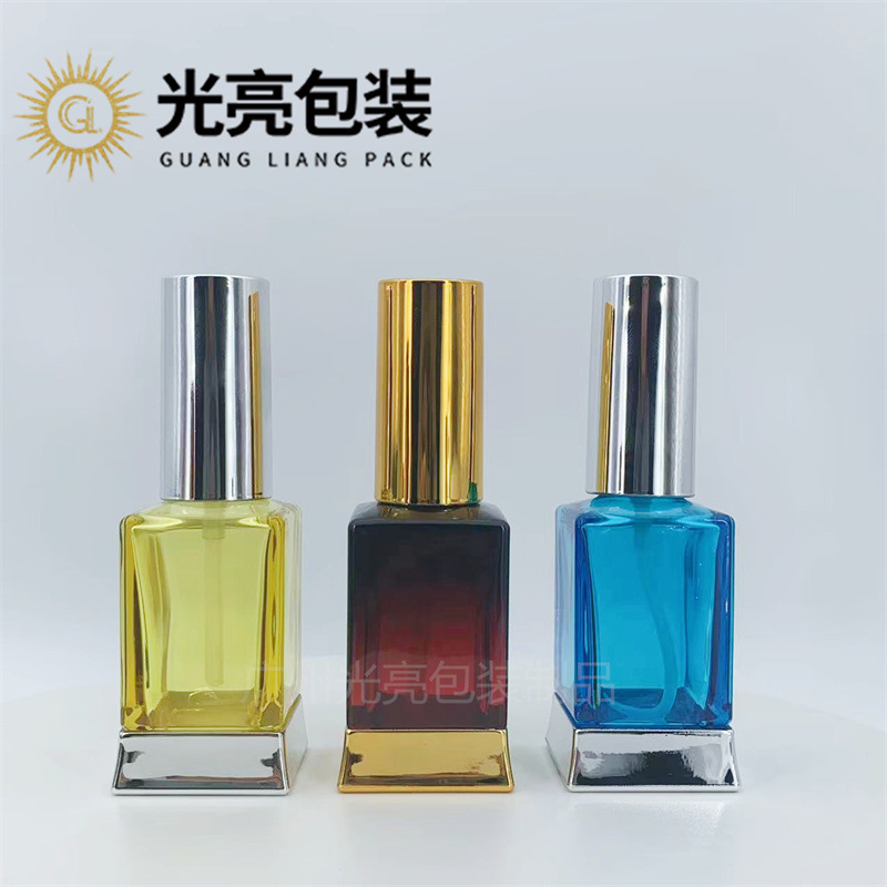 厂家现货30ml喷雾玻璃精油托底瓶方形化妆品分装瓶精华液瓶空瓶