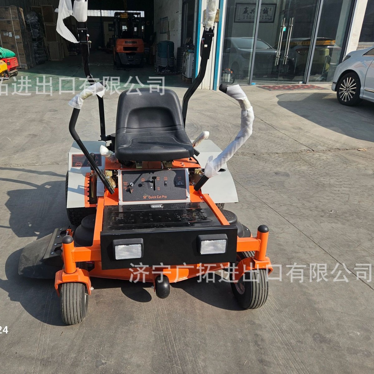出口欧美大马力汽油座驾割草机 农场除草碎草机 田园割草还田机