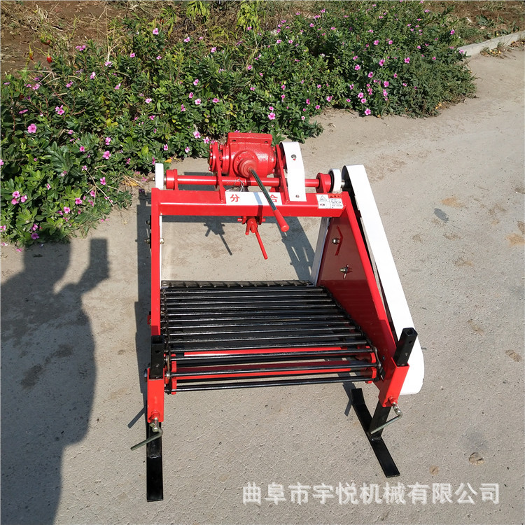多功能红薯收获机 不破皮地瓜挖掘机  薯类收割机价格优惠