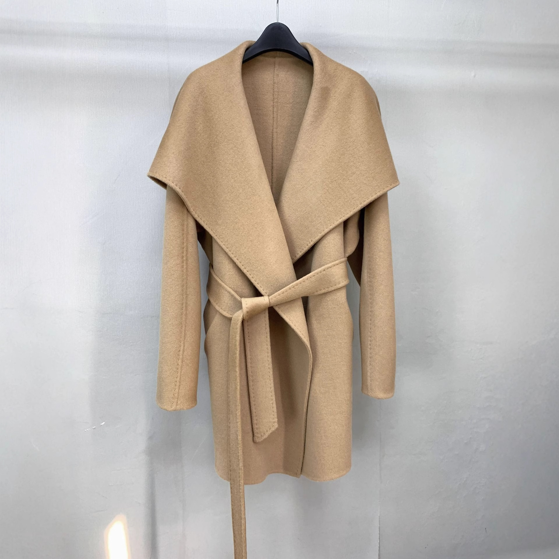 中长款驼色M家Rienza大翻领系带珠边秋冬气质风女双面羊毛呢大衣