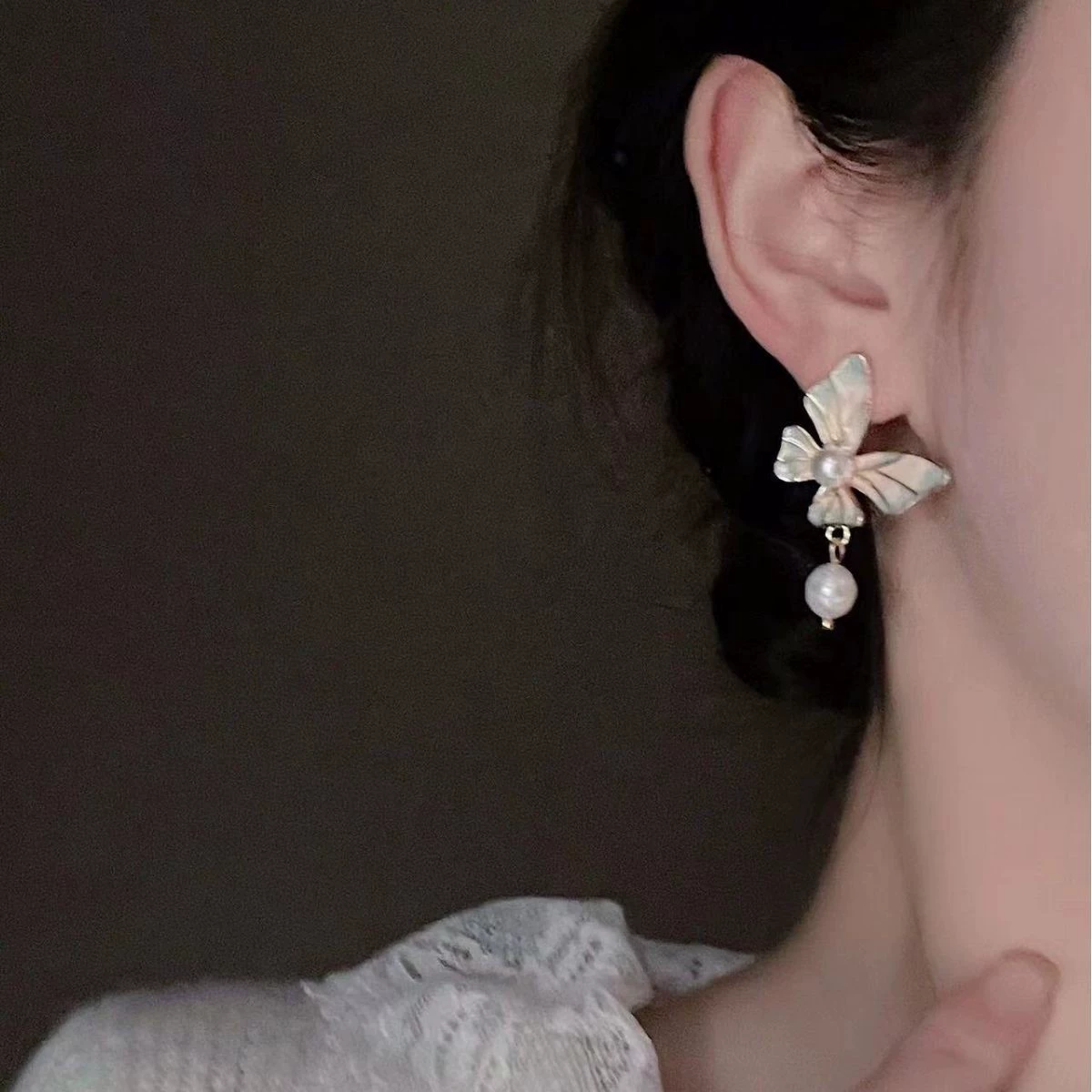 Серьги из жемчуга, маленькие клипсы без пирсинга, стиль высокого качества